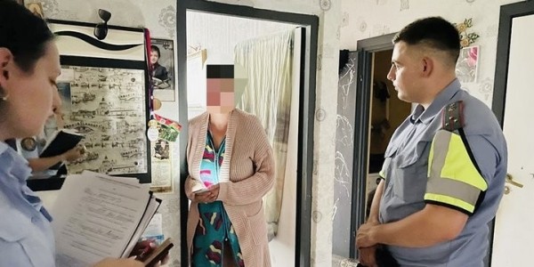 Инспекторы внезапно пришли домой к водителям, забывшим заплатить штраф, и арестовали их имущество Инспекторы внезапно пришли домой к водителям, забывшим заплатить штраф, и арестовали их имущество