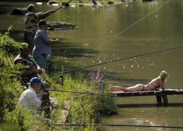 Рыбалка в сентябре: особенности и правила Рыбалка в сентябре: особенности и правила