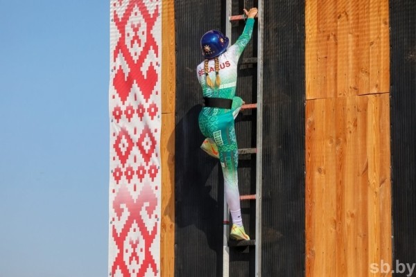 В Бресте открыли ЧМ по пожарно-спасательному спорту В Бресте открыли ЧМ по пожарно-спасательному спорту