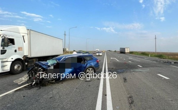 Семья из Беларуси попала в ДТП на Ставрополье: двое погибших Семья из Беларуси попала в ДТП на Ставрополье: двое погибших