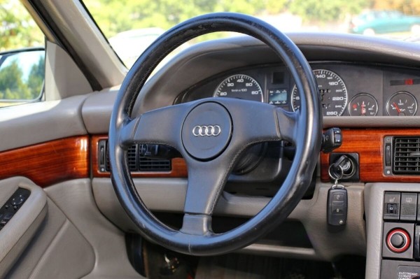 Audi 200 Quattro в руках брестчанина: «Купил за $1 350, а потратил в несколько раз больше» Audi 200 Quattro в руках брестчанина: «Купил за $1 350, а потратил в несколько раз больше»