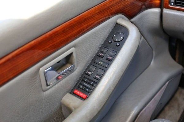 Audi 200 Quattro в руках брестчанина: «Купил за $1 350, а потратил в несколько раз больше» Audi 200 Quattro в руках брестчанина: «Купил за $1 350, а потратил в несколько раз больше»