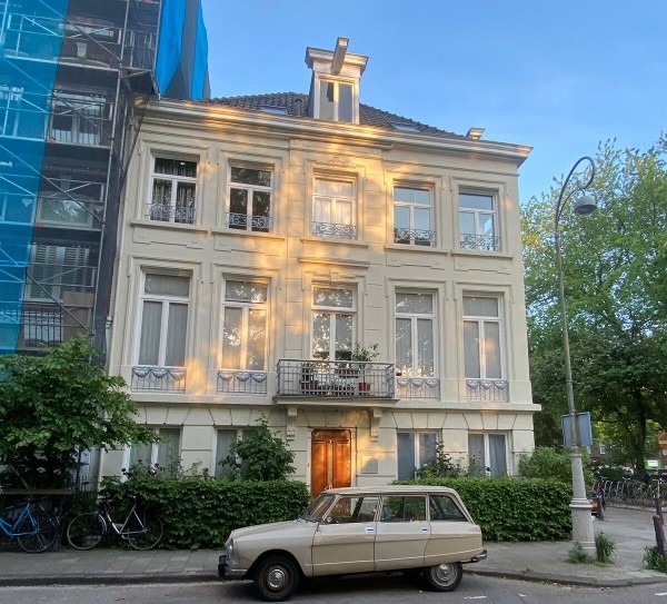 В Амстердам на VW Passat. Белорусы отправились в двухнедельное путешествие в Нидерланды