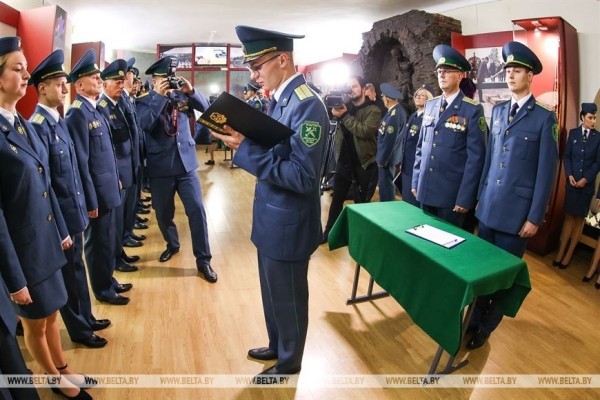 Новобранцы таможни приняли присягу в Брестской крепости Новобранцы таможни приняли присягу в Брестской крепости