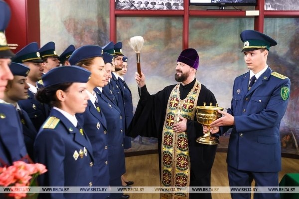 Новобранцы таможни приняли присягу в Брестской крепости Новобранцы таможни приняли присягу в Брестской крепости