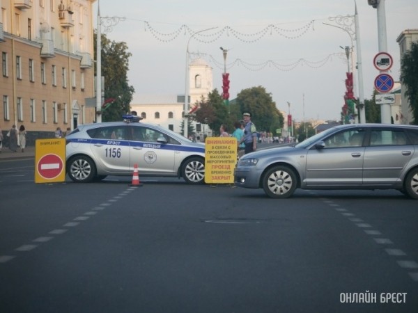 В субботу в Бресте закроют движение транспорта по ул. Ленина. Как будет ходить общественный транспорт
