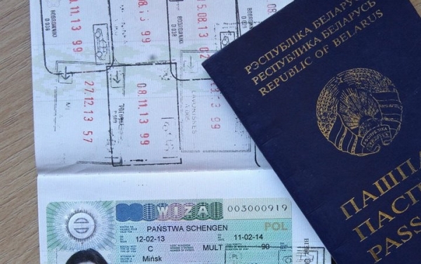 «Ждали своей очереди 3 месяца»: как сейчас открыть шенгенскую визу в Беларуси
