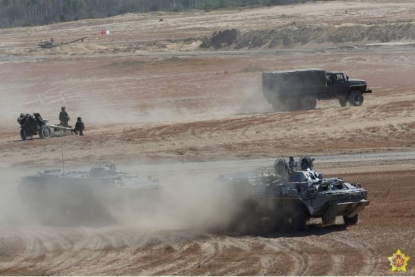 Что происходило на полигоне под Брестом. Минобороны показало Что происходило на полигоне под Брестом. Минобороны показало