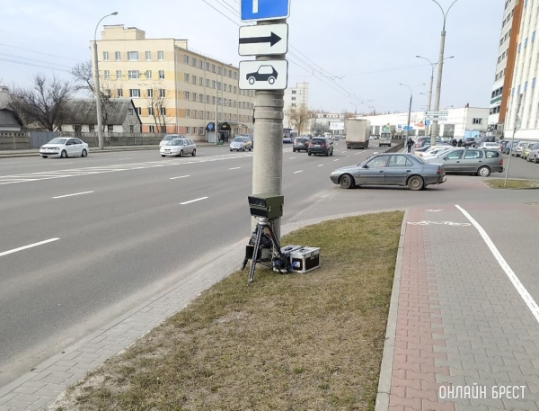 Станции техосмотра обязали сформировать базу данных, которая может попасть операторам камер фотофиксации