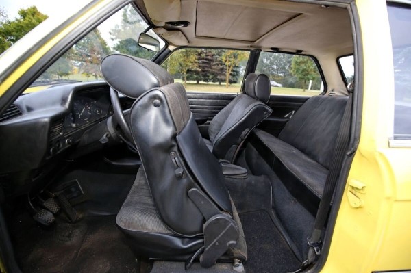 Купил BMW E21 за $500 и восстановил занедорого. Показываем, что получилось у белоруса Купил BMW E21 за $500 и восстановил занедорого. Показываем, что получилось у белоруса