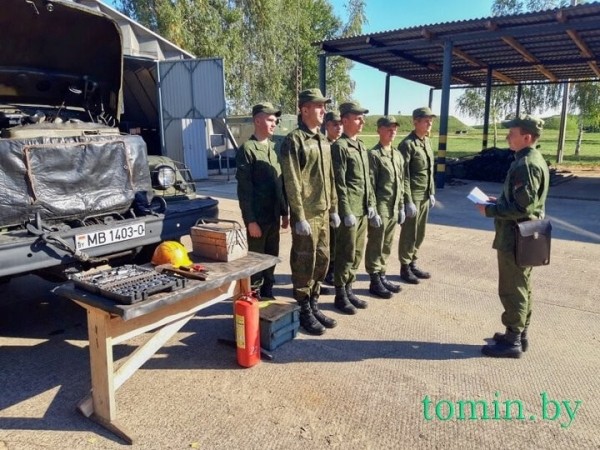 Как брестские ракетчики переводят технику на зимний период эксплуатации Как брестские ракетчики переводят технику на зимний период эксплуатации
