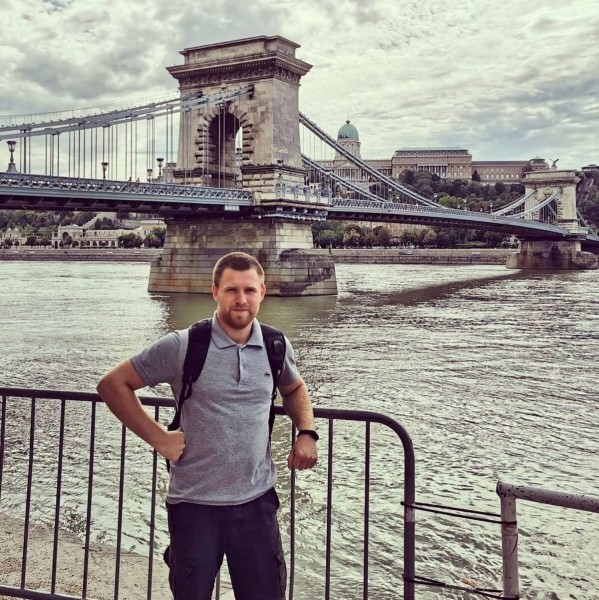 Известный блогер-дальнобойщик купил тягач «ценою в четыре новые покрышки» и стал работать на себя. Как идёт бизнес? Известный блогер-дальнобойщик купил тягач «ценою в четыре новые покрышки» и стал работать на себя. Как идёт бизнес?