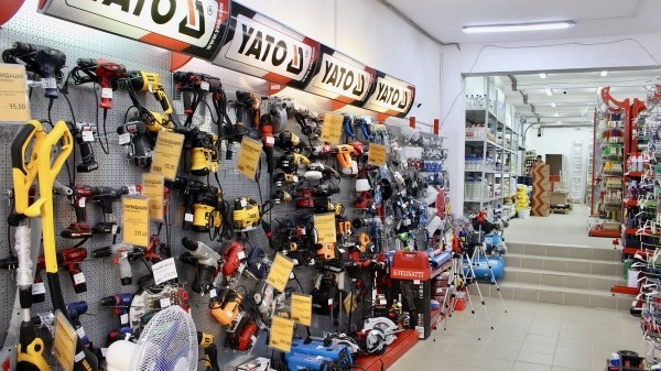 Видеообзор по большому строительному магазину «А-Центр 4» с низкими ценами