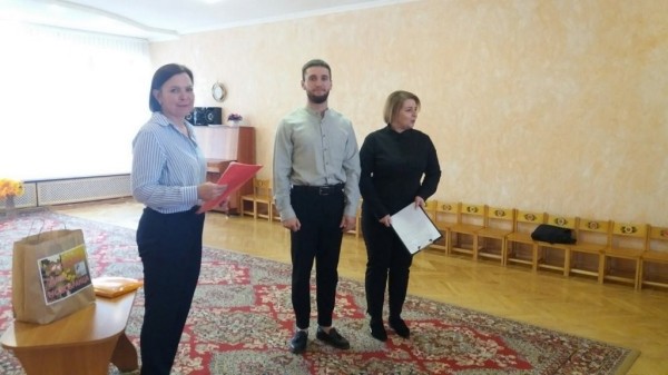 В Бресте в детском саду №35 в армию провожали молодого специалиста, руководителя физического воспитания