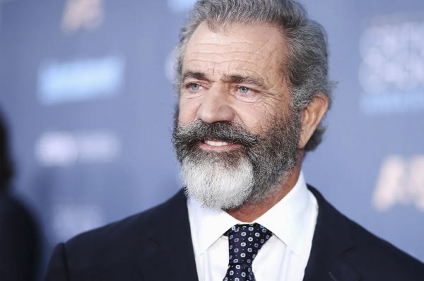 Как выглядят кинозвезды из 1990-х, от которых мы фанатели