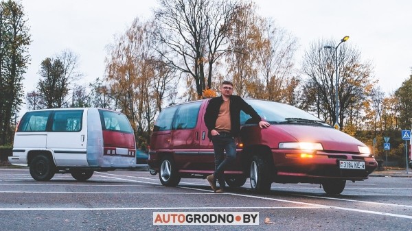 Белорус распилил автомобиль, чтобы сделать из него прицеп Белорус распилил автомобиль, чтобы сделать из него прицеп