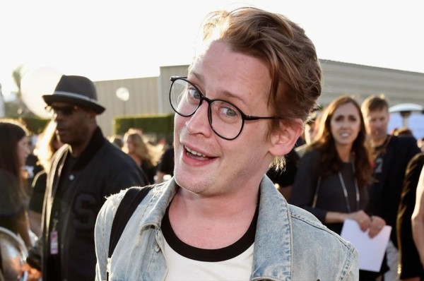 Как выглядят кинозвезды из 1990-х, от которых мы фанатели