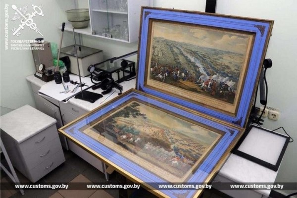 Старинные гравюры пытались ввезти в Беларусь под видом постеров Старинные гравюры пытались ввезти в Беларусь под видом постеров