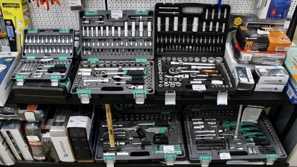 Видеообзор по большому строительному магазину «А-Центр 4» с низкими ценами