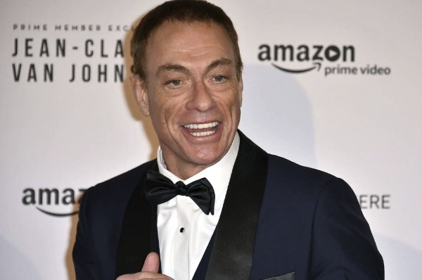 Как выглядят кинозвезды из 1990-х, от которых мы фанатели