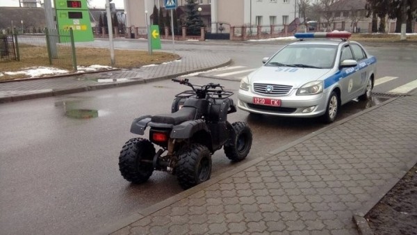 Квадроциклам в Беларуси разрешат ездить по дорогам общего пользования. Но есть нюанс Квадроциклам в Беларуси разрешат ездить по дорогам общего пользования. Но есть нюанс