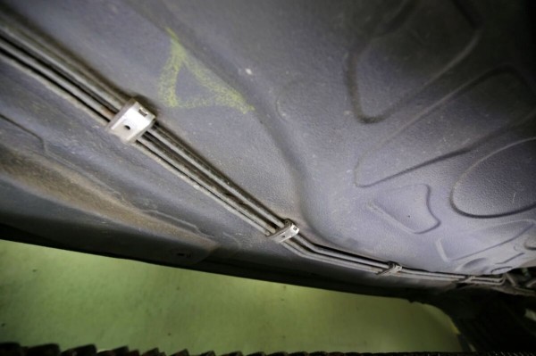 «Дедушка никого к машине не подпускал». История Audi A6 (С4), которая в семье белорусов уже 15 лет «Дедушка никого к машине не подпускал». История Audi A6 (С4), которая в семье белорусов уже 15 лет