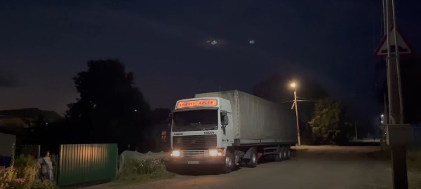 Известный блогер-дальнобойщик купил тягач «ценою в четыре новые покрышки» и стал работать на себя. Как идёт бизнес? Известный блогер-дальнобойщик купил тягач «ценою в четыре новые покрышки» и стал работать на себя. Как идёт бизнес?