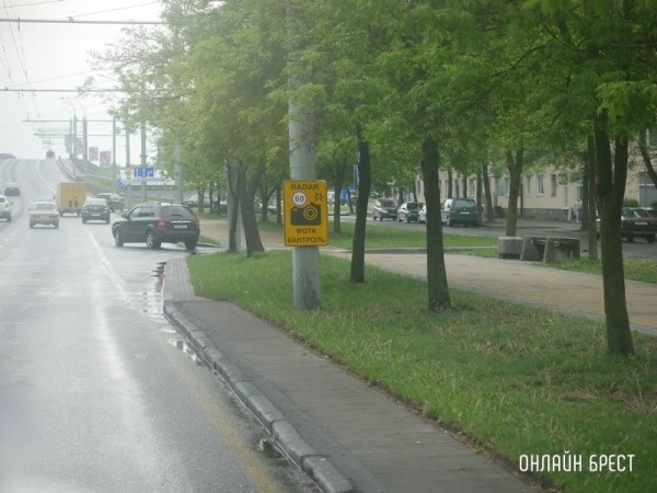 Камера фотофиксации есть, а знака нет. Накажут ли водителя? Камера фотофиксации есть, а знака нет. Накажут ли водителя?