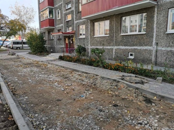 В Бресте продолжается ремонт дворовых территорий