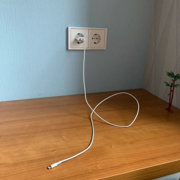 Европа переходит на единый тип зарядок для гаджетов