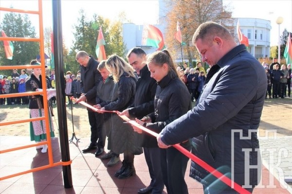 Воркаут-площадку открыли в Беловежском Воркаут-площадку открыли в Беловежском