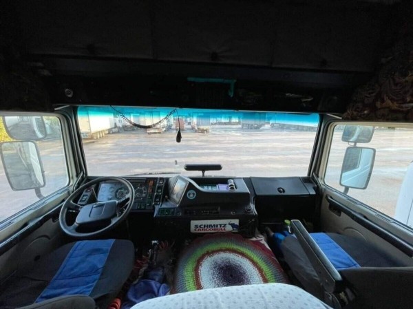 Известный блогер-дальнобойщик купил тягач «ценою в четыре новые покрышки» и стал работать на себя. Как идёт бизнес? Известный блогер-дальнобойщик купил тягач «ценою в четыре новые покрышки» и стал работать на себя. Как идёт бизнес?