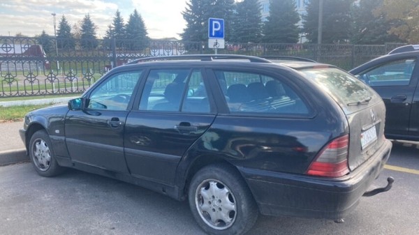Житель Ивацевичей купил Mercedes-Benz за $2 000, а машина оказалась «трупом» Житель Ивацевичей купил Mercedes-Benz за $2 000, а машина оказалась «трупом»