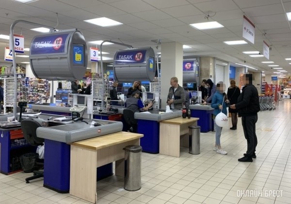 МАРТ определил перечень товаров, которые обязательны к наличию в магазинах