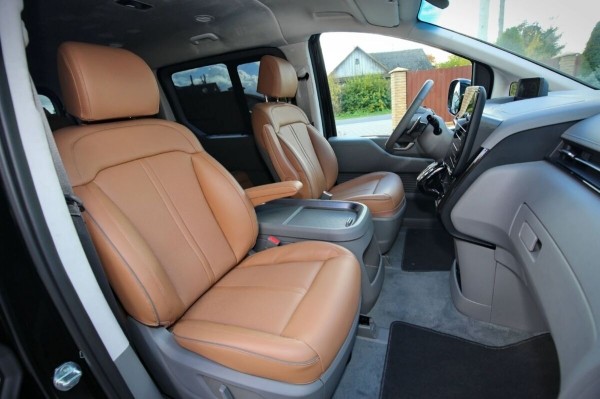 «Растаможка – 25 000 евро!» Белорус привез дизельный Hyundai Staria. Что за он? «Растаможка – 25 000 евро!» Белорус привез дизельный Hyundai Staria. Что за он?