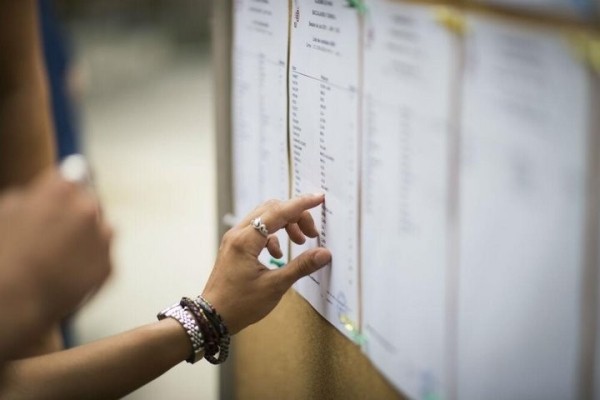 Минобразования будет распределять бюджетников и платников Минобразования будет распределять бюджетников и платников