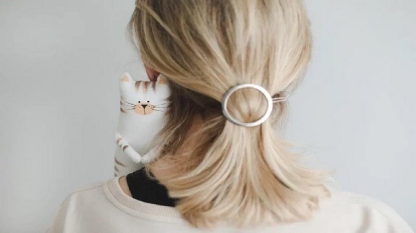 «В месяц зарабатываю около 3500 рублей»: как мама в декрете построила бизнес на «зюзиках»