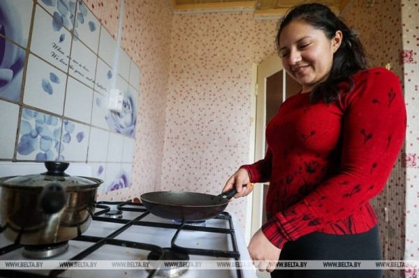 Через полмира в белорусскую глубинку: эквадорка стала ветврачом в Березовском районе Через полмира в белорусскую глубинку: эквадорка стала ветврачом в Березовском районе