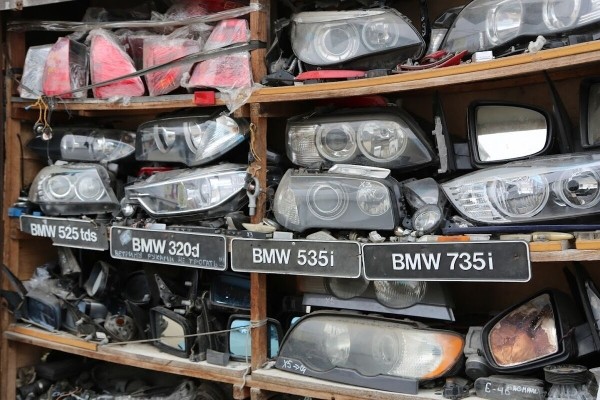 В Беларуси опять появились челноки? Какие автотовары везут из Польши, и сколько на этом можно заработать В Беларуси опять появились челноки? Какие автотовары везут из Польши, и сколько на этом можно заработать