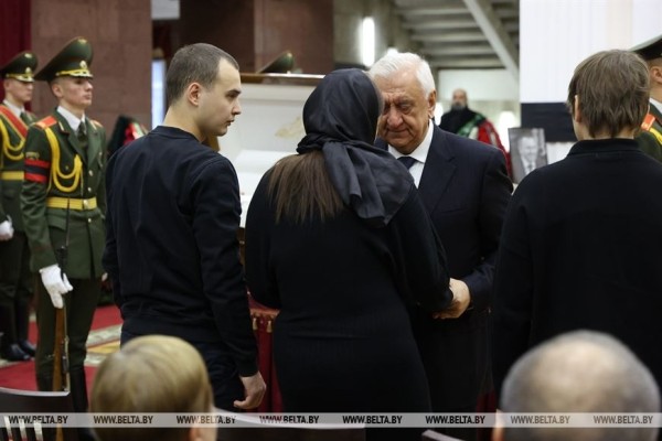 Церемония прощания с Владимиром Макеем Церемония прощания с Владимиром Макеем