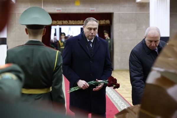 Церемония прощания с Владимиром Макеем Церемония прощания с Владимиром Макеем