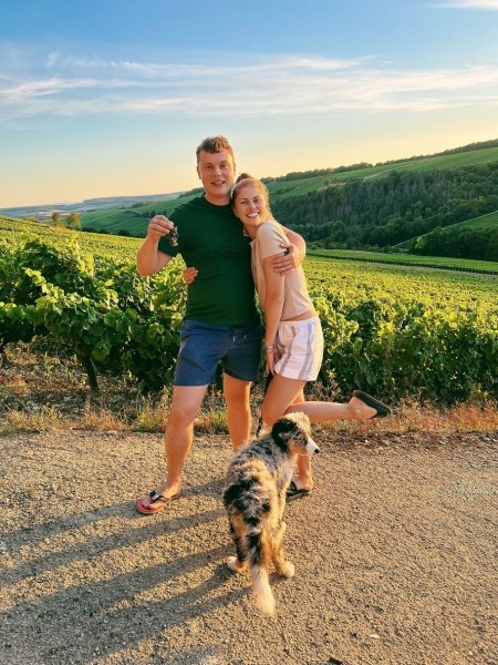 «Аренда хорошей квартиры — минимум 1800 евро». Белорусы переехали в Париж и рассказывают, что там с ценами и недвижимостью