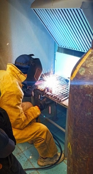 В Барановичах выбрали лучшего юного электрогазосварщика