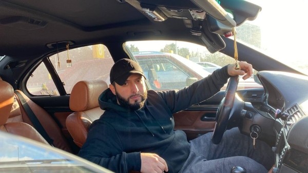 «Езжу по городу, как старый дед». Белорус о своей немолодой, но очень любимой BMW E39 «Езжу по городу, как старый дед». Белорус о своей немолодой, но очень любимой BMW E39