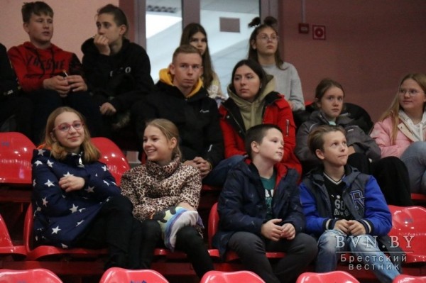 Турнир по рукопашному бою памяти Дмитрия Гвишиани прошел в Бресте. Фото и видео