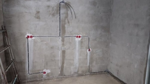 Cтроитель из Беларуси показал свой бюджетный дом: даже с мебелью он стоит 540 долларов за «квадрат» Cтроитель из Беларуси показал свой бюджетный дом: даже с мебелью он стоит 540 долларов за «квадрат»