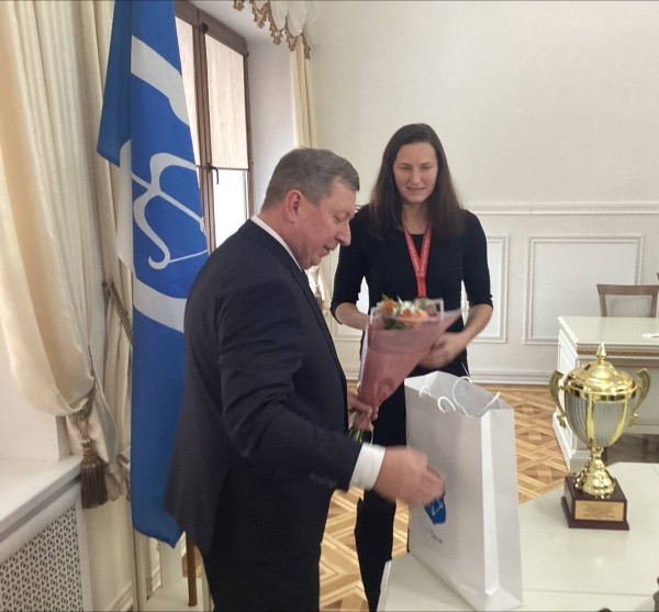 В брестском горисполкоме чествовали женскую волейбольную команду «Прибужье»