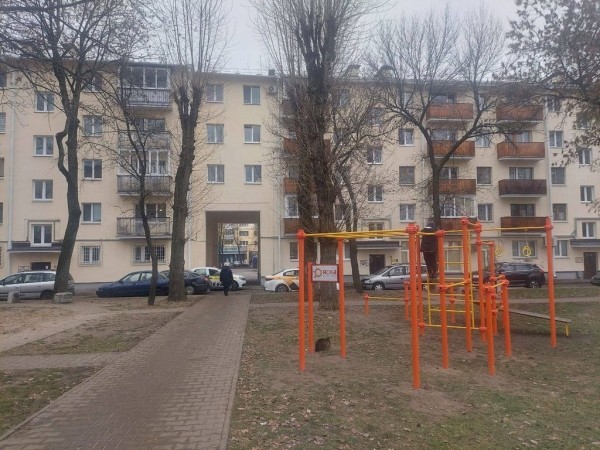 Новая воркаут-площадка появилась в жилом дворе на проспекте Машерова в Бресте Новая воркаут-площадка появилась в жилом дворе на проспекте Машерова в Бресте