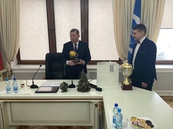 В брестском горисполкоме чествовали женскую волейбольную команду «Прибужье»