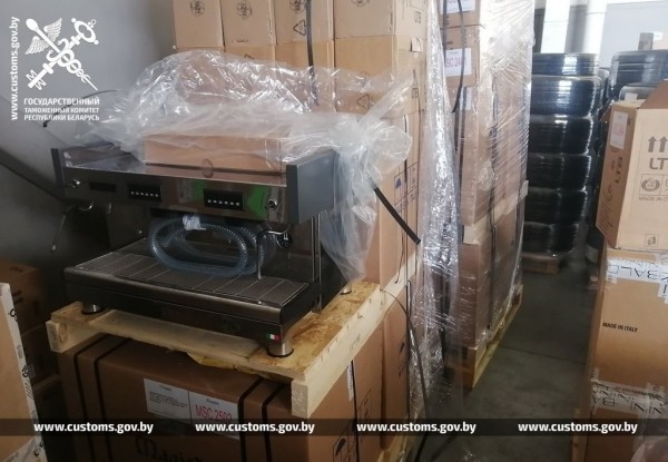 Товары на 470 тыс. рублей пытались незаконно ввезти из Польши в Беларусь через «Козловичи»